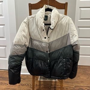 Wild Fable Retro Grey/Green Puffer Jacket